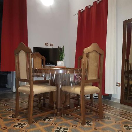 Indipendent Apartment Nápoly Kültér fotó